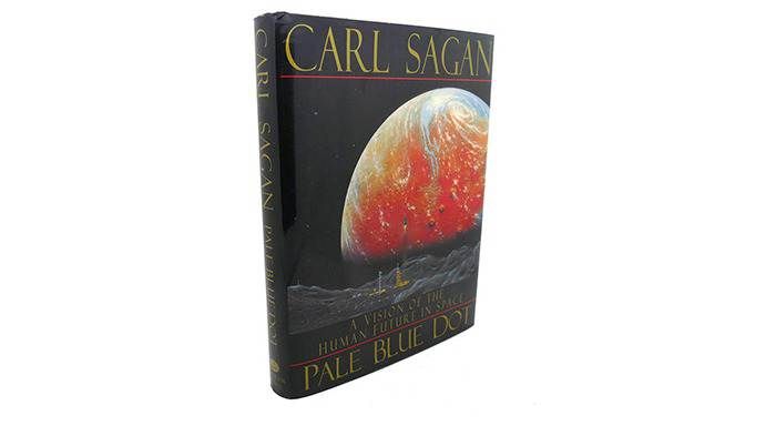 Pale Blue Dot audiobook by Carl Sagan